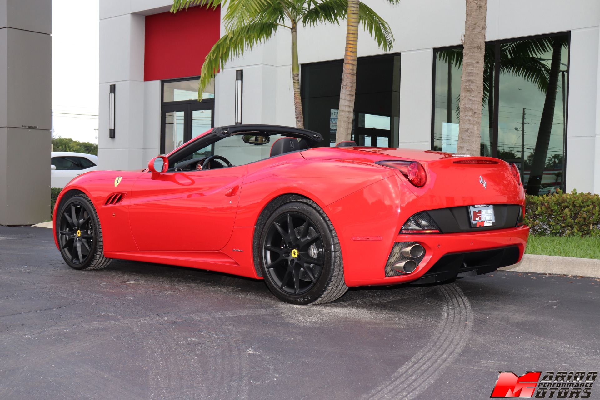 Used-2010-Ferrari-California