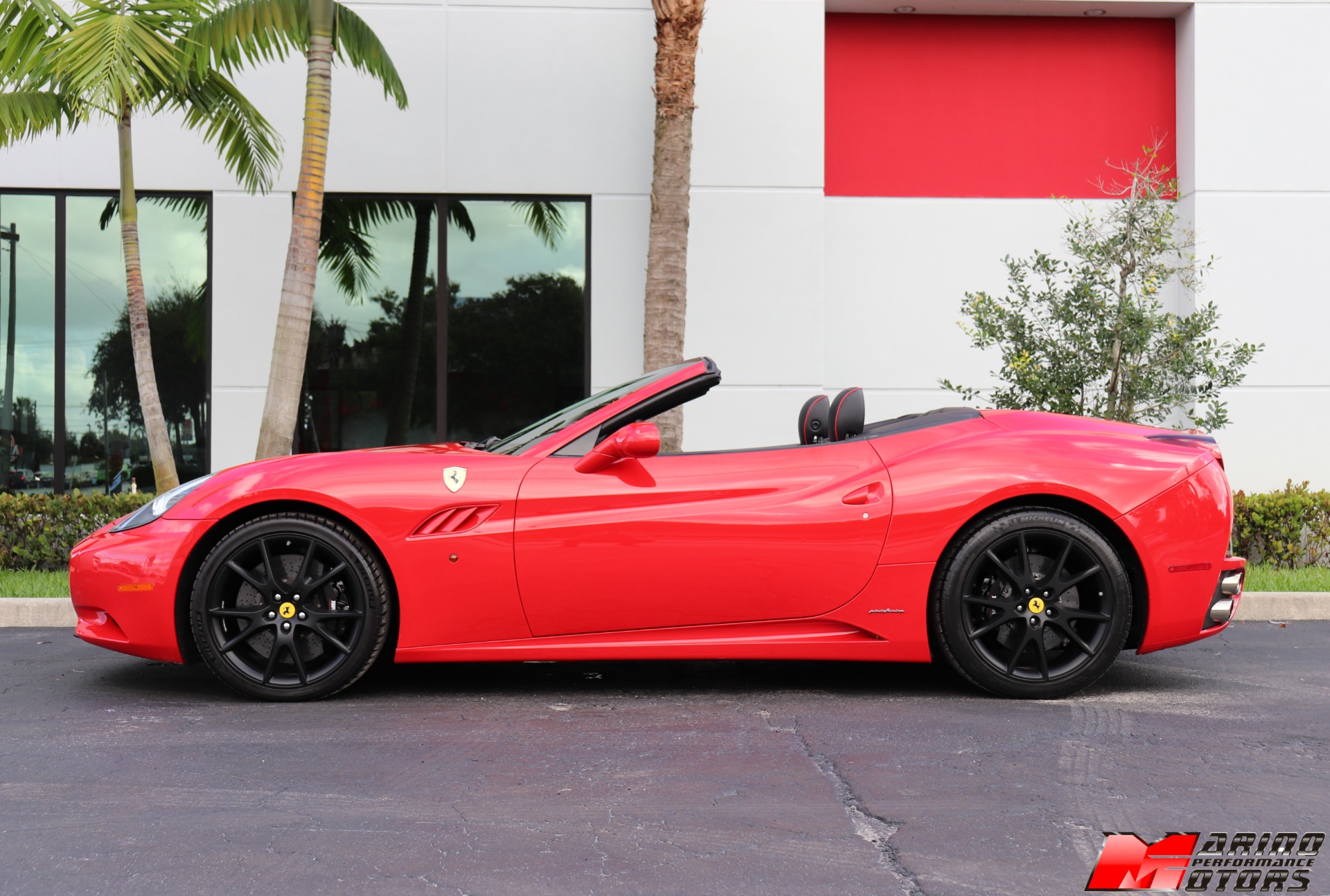 Used-2010-Ferrari-California