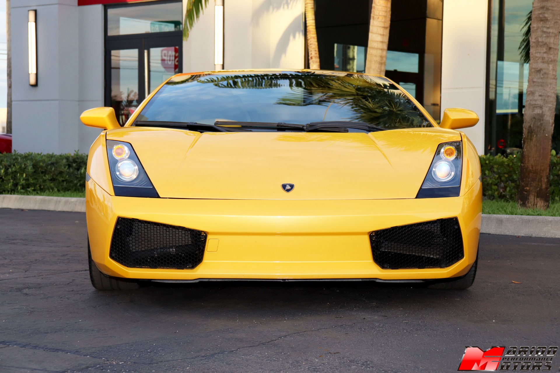 Used-2004-Lamborghini-Gallardo