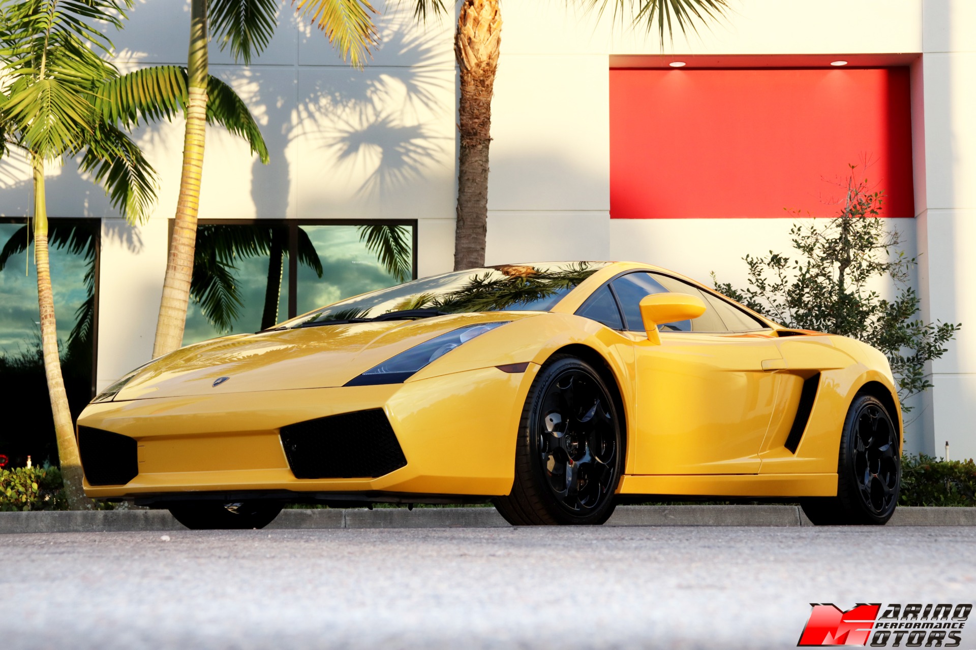 Used-2004-Lamborghini-Gallardo