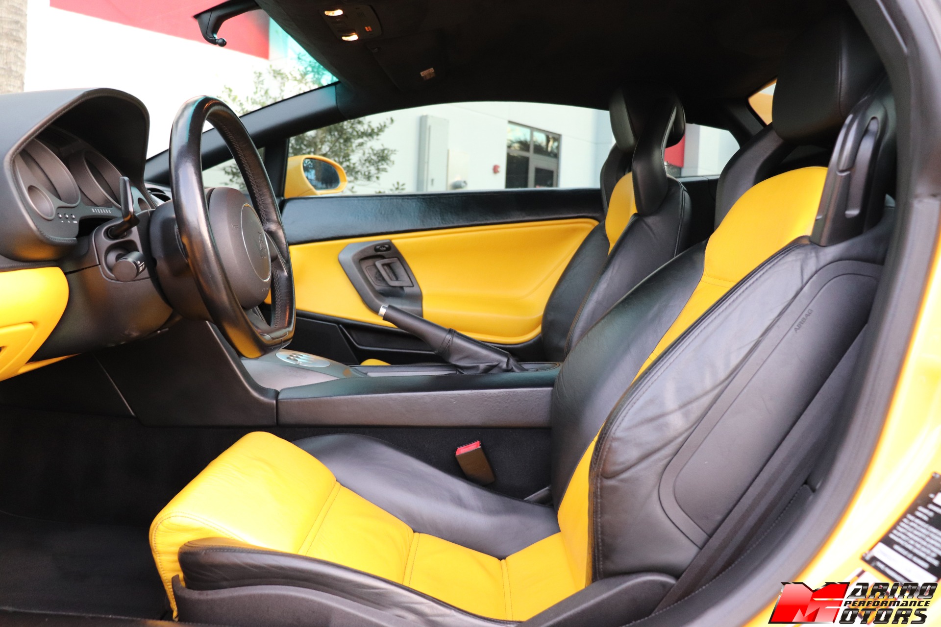 Used-2004-Lamborghini-Gallardo