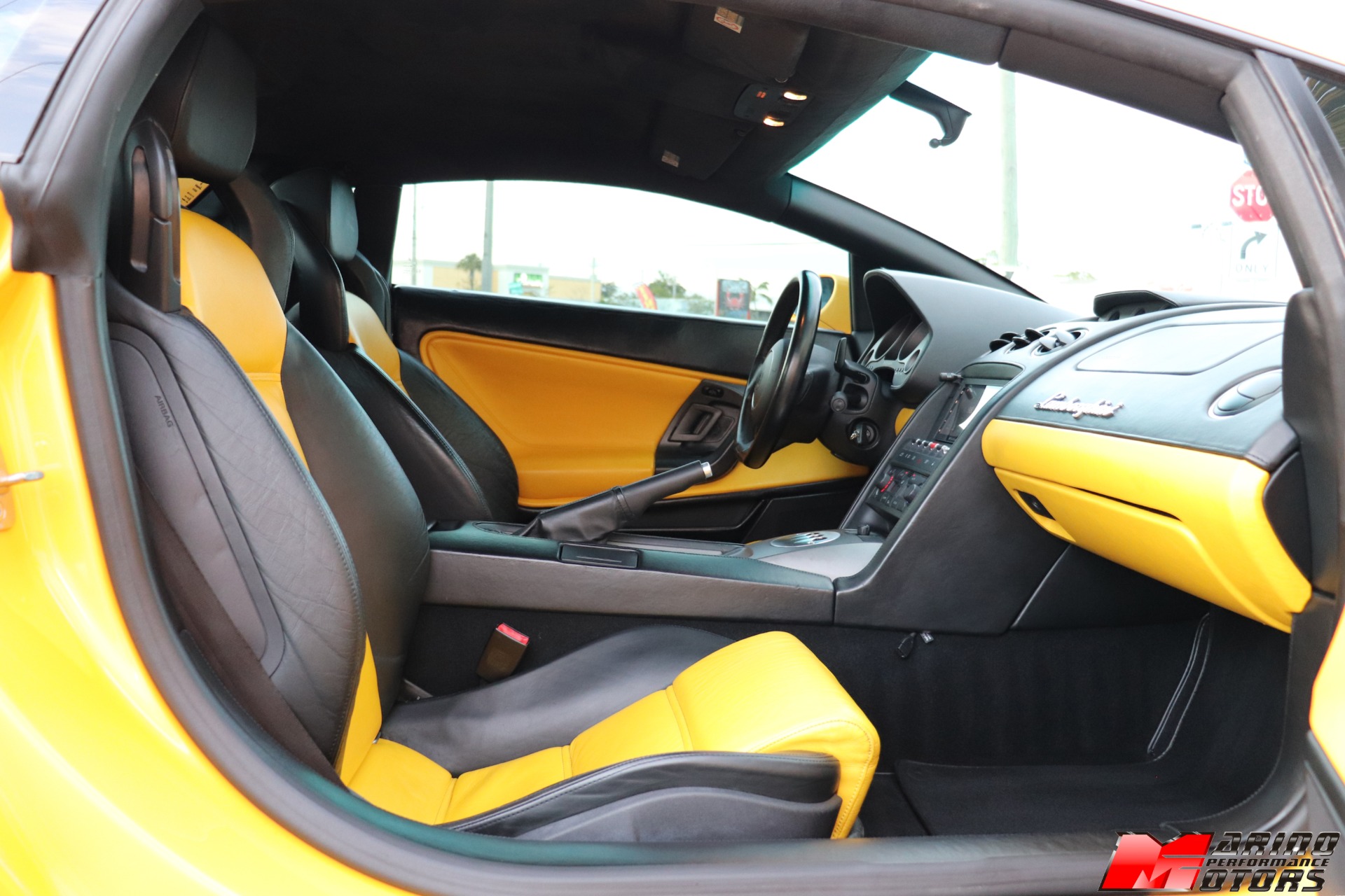 Used-2004-Lamborghini-Gallardo