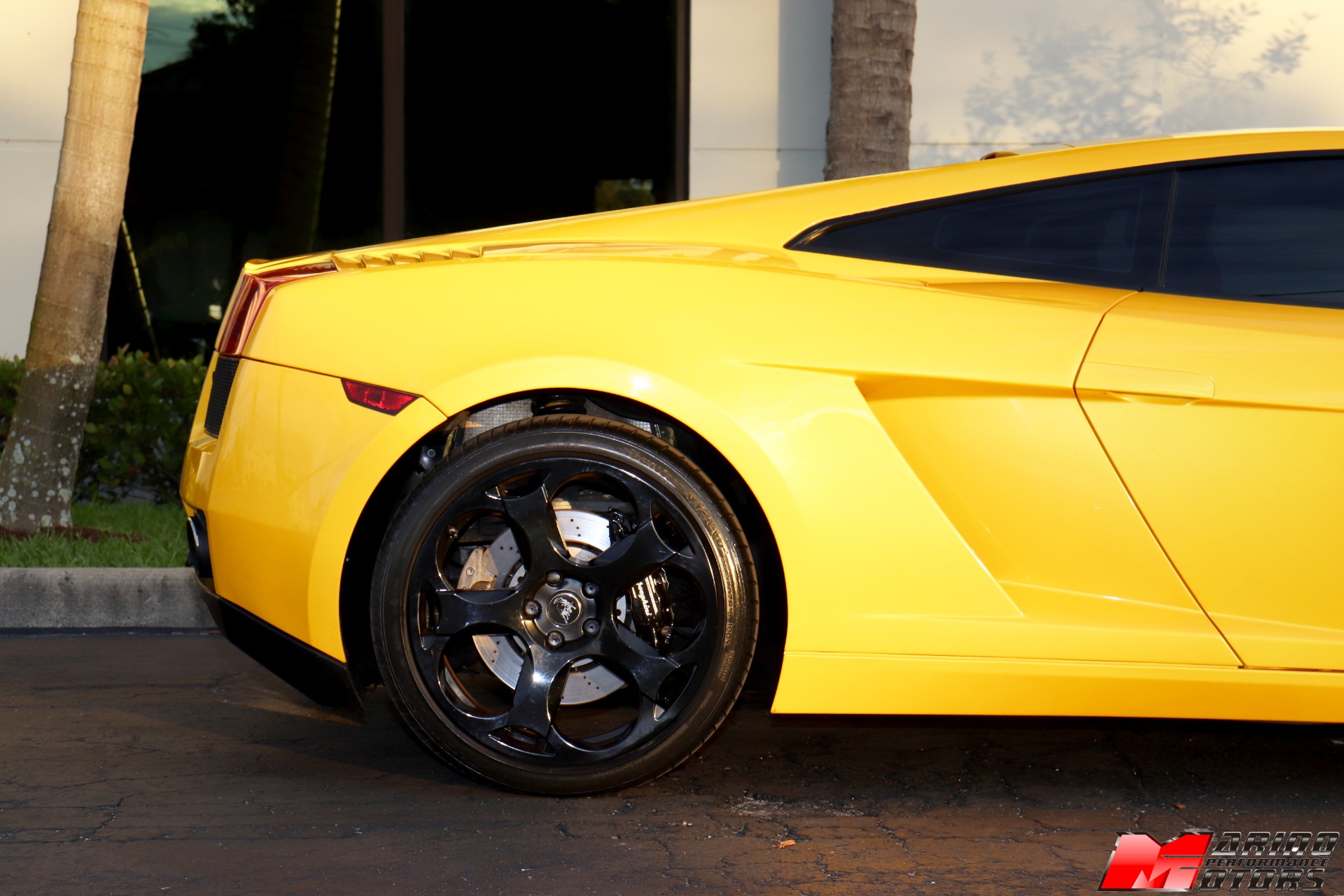 Used-2004-Lamborghini-Gallardo