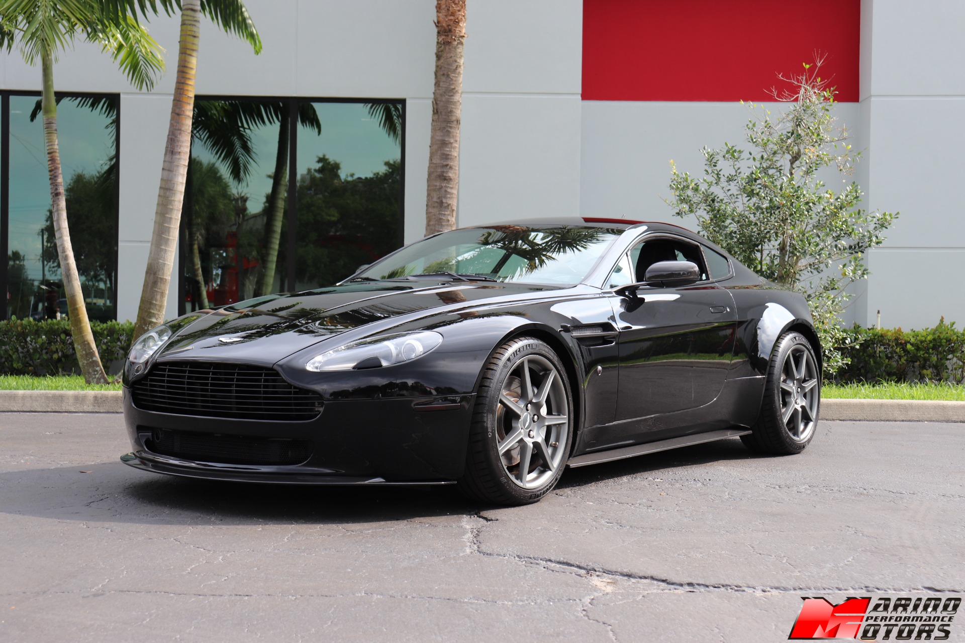 Used-2007-Aston-Martin-V8-Vantage