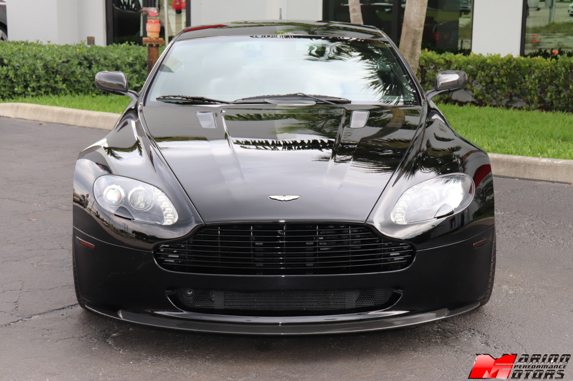 Used-2007-Aston-Martin-V8-Vantage