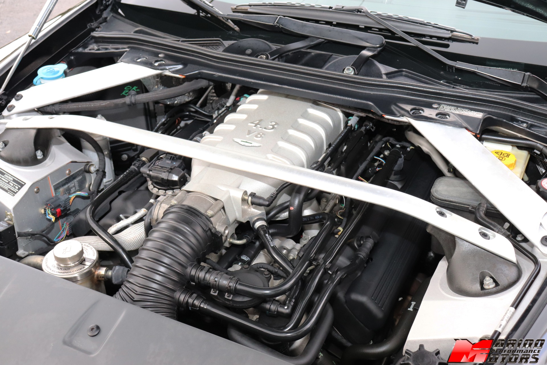 Used-2007-Aston-Martin-V8-Vantage