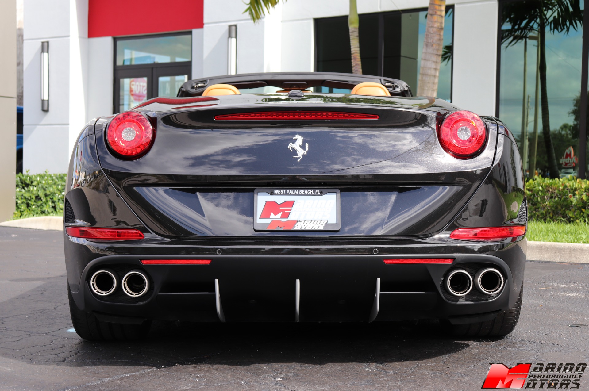 Used-2015-Ferrari-California-T