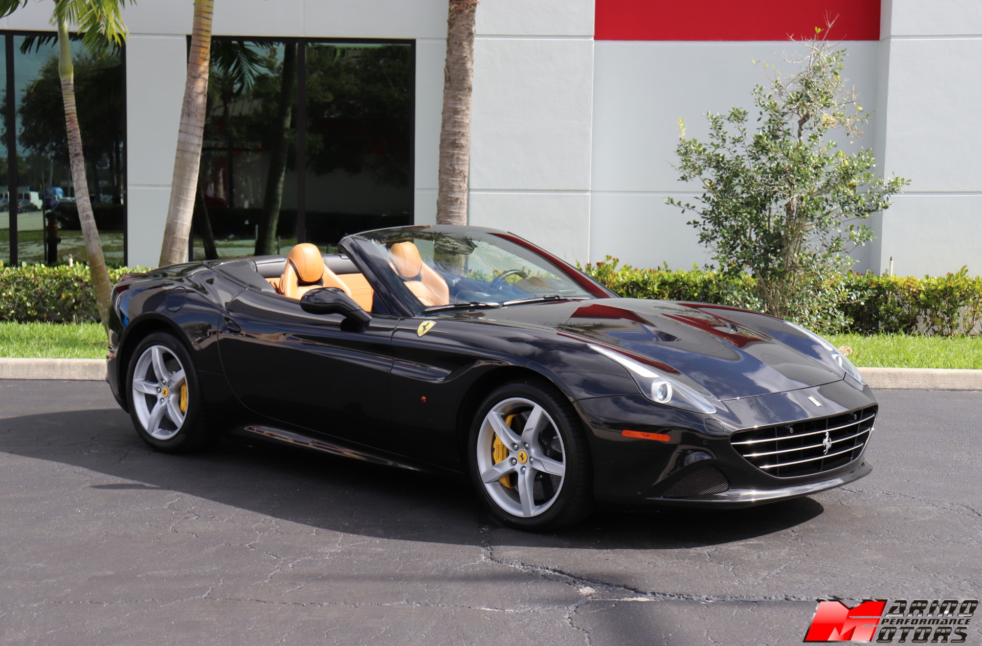 Used-2015-Ferrari-California-T