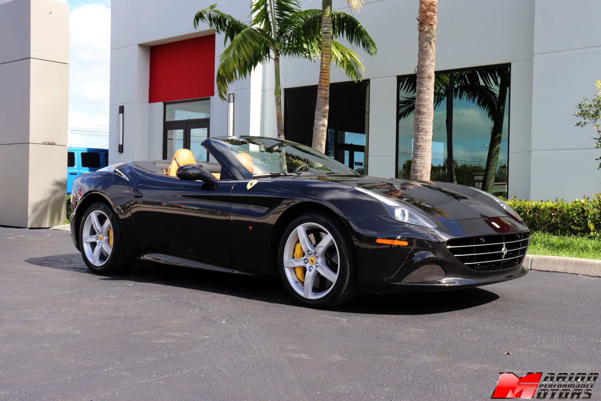 Used-2015-Ferrari-California-T