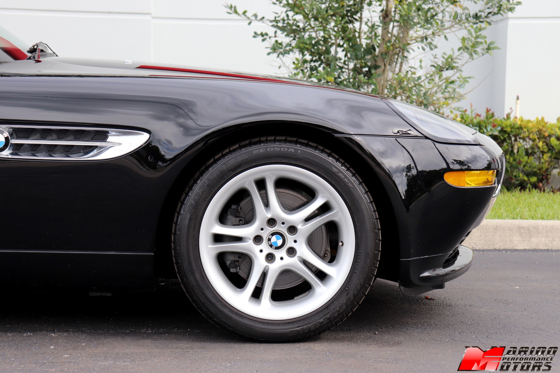 Used-2002-BMW-Z8