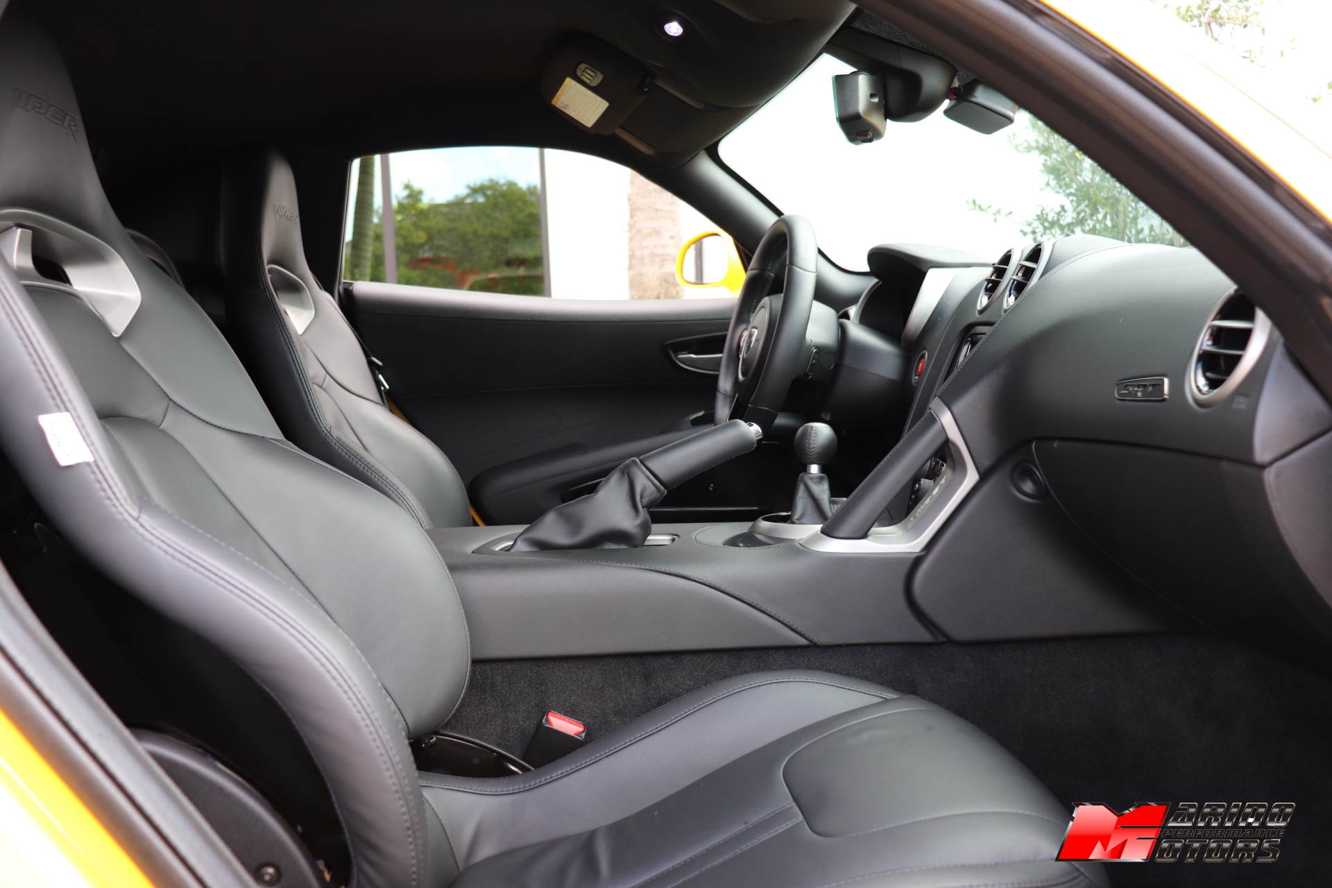 Used-2014-Dodge-SRT-Viper
