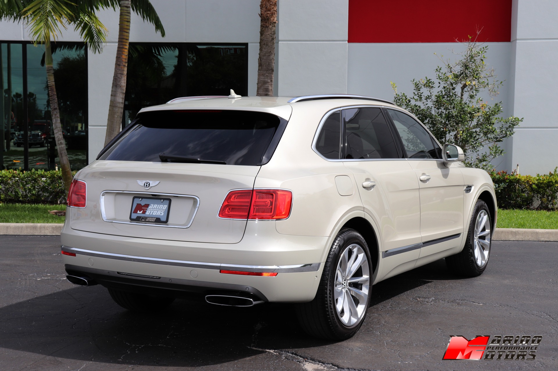 Used-2017-Bentley-Bentayga-W12