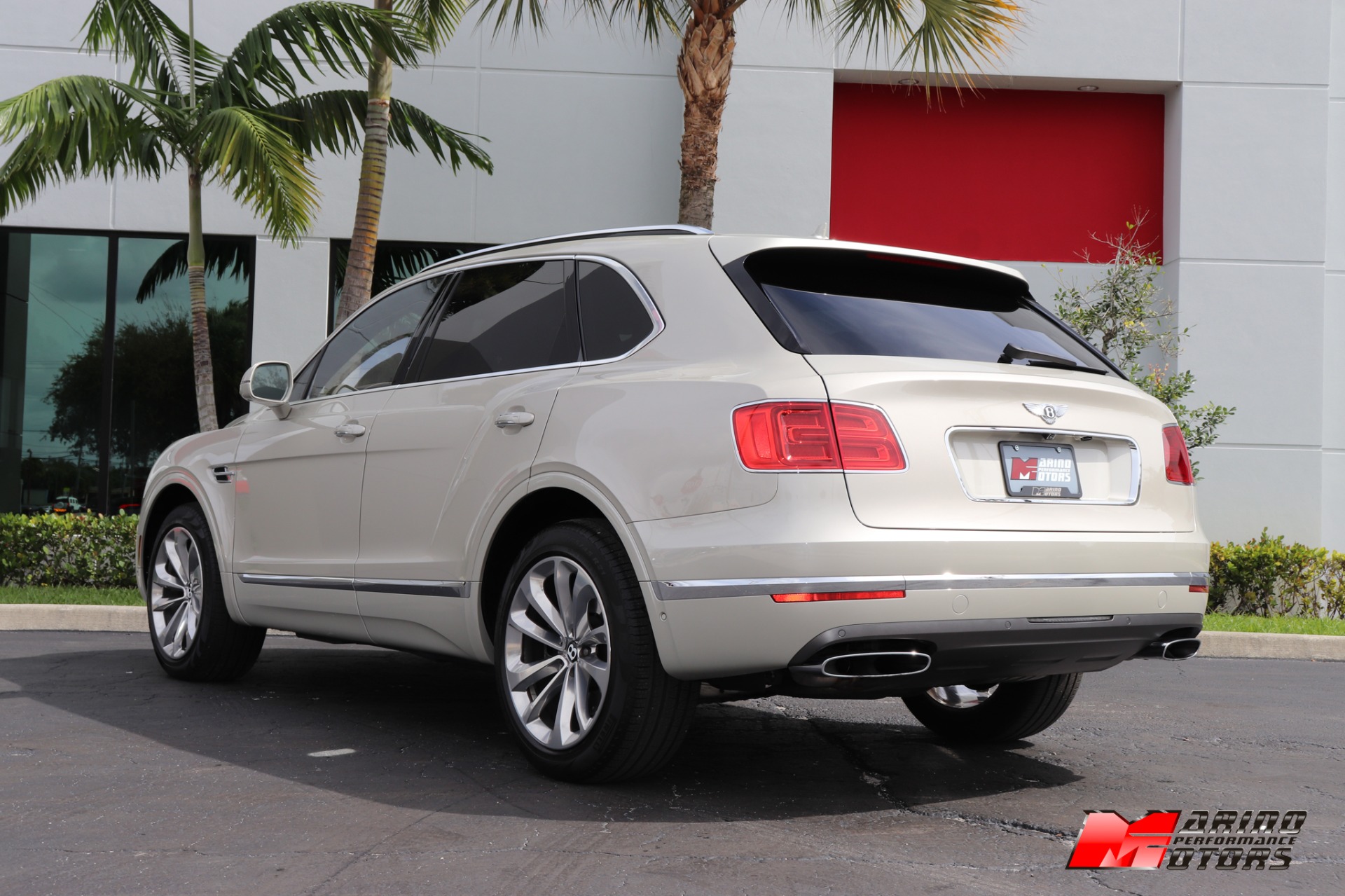 Used-2017-Bentley-Bentayga-W12