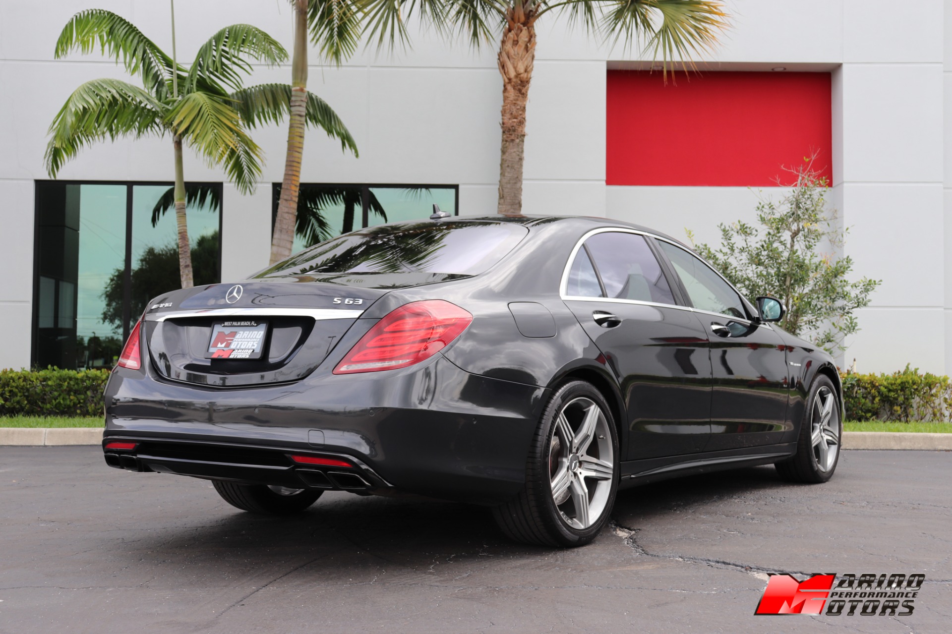 Used-2017-Mercedes-Benz-S-Class-AMG-S-63