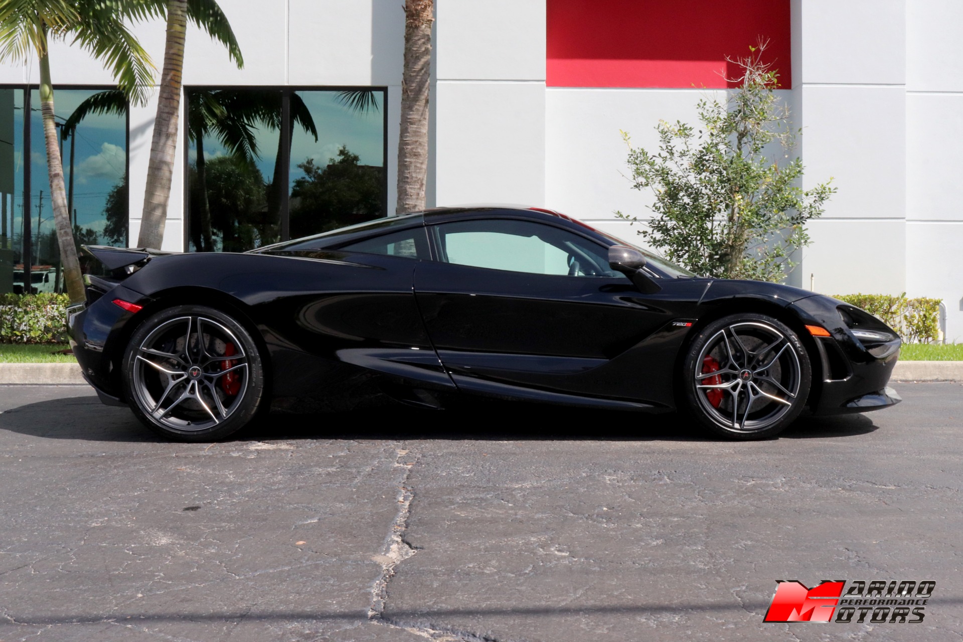Used-2018-McLaren-720S-Performance