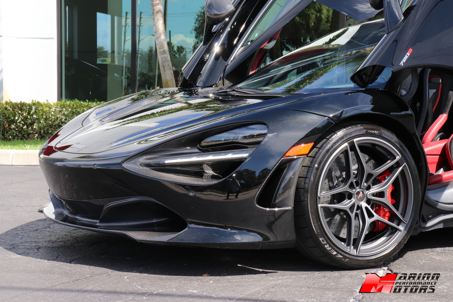 Used-2018-McLaren-720S-Performance