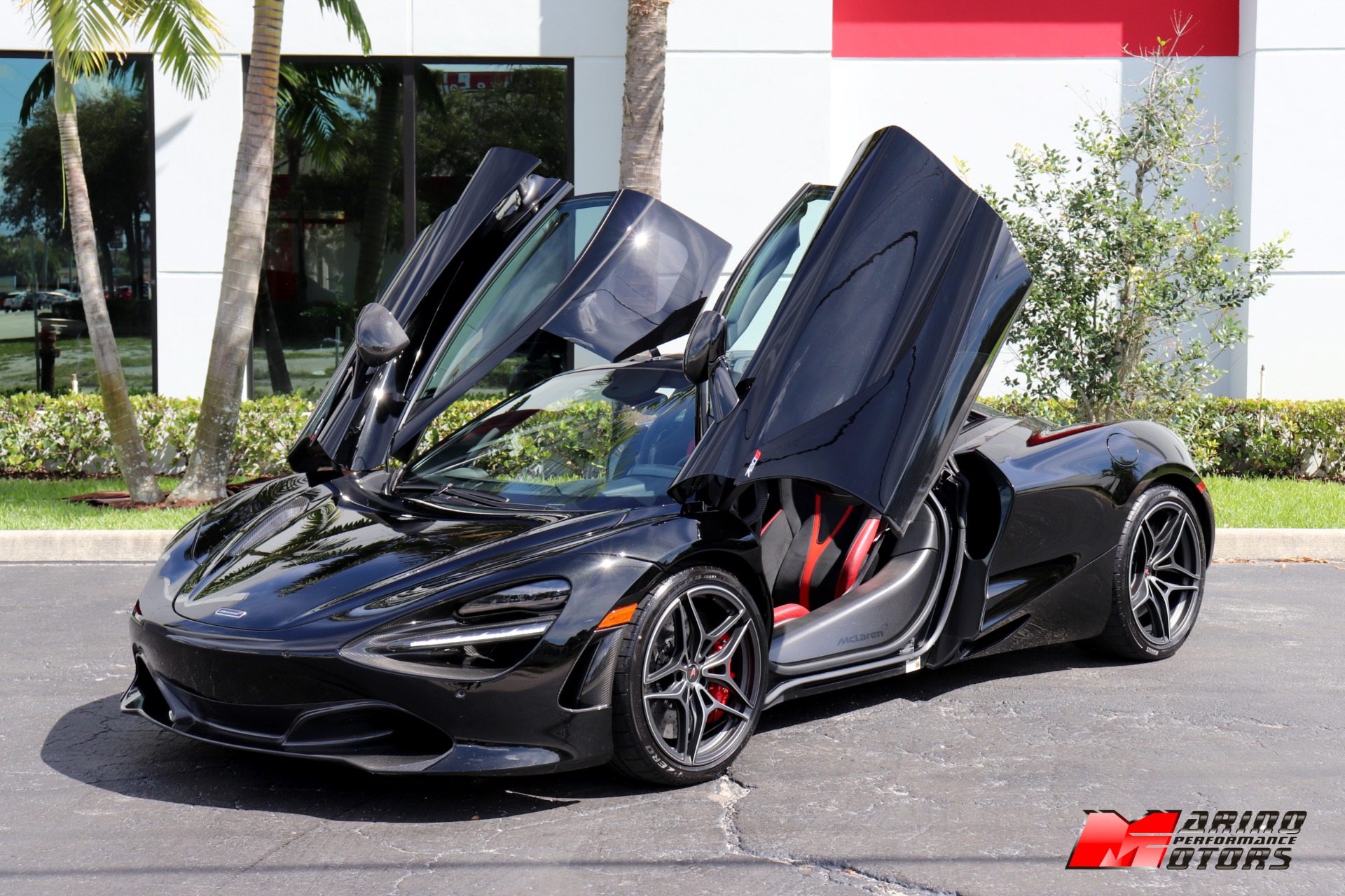 Used-2018-McLaren-720S-Performance