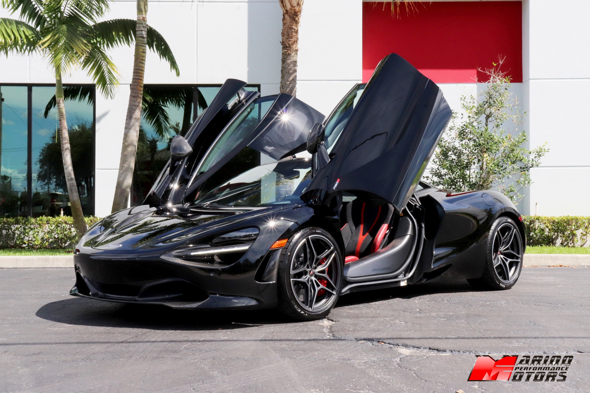 Used-2018-McLaren-720S-Performance