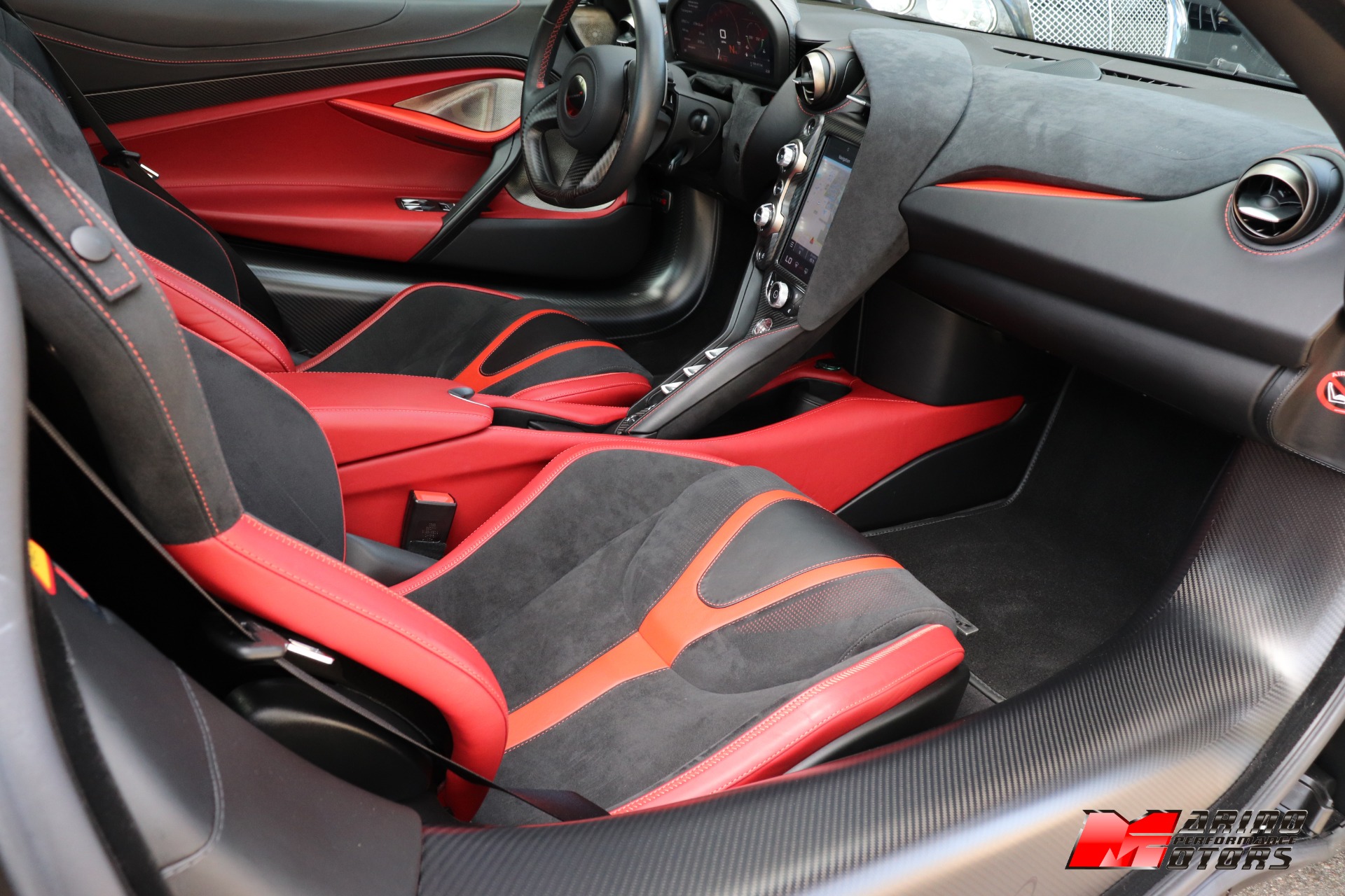 Used-2018-McLaren-720S-Performance