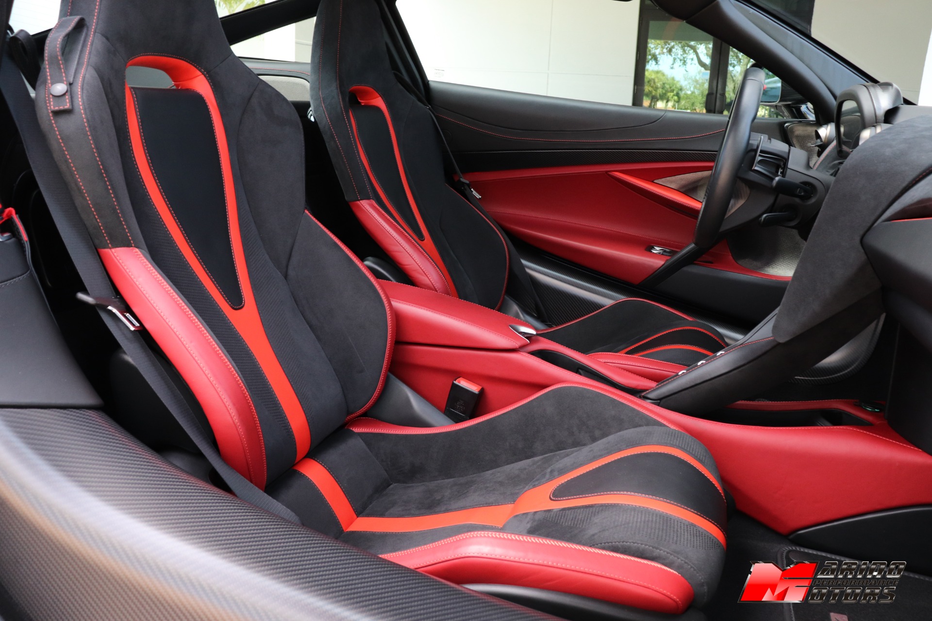 Used-2018-McLaren-720S-Performance