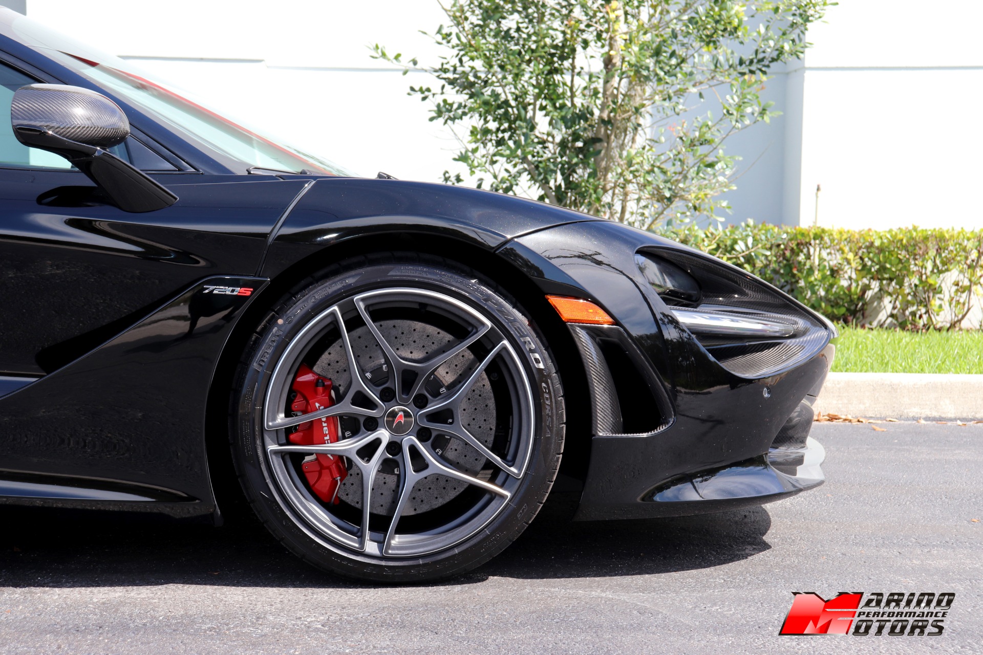 Used-2018-McLaren-720S-Performance