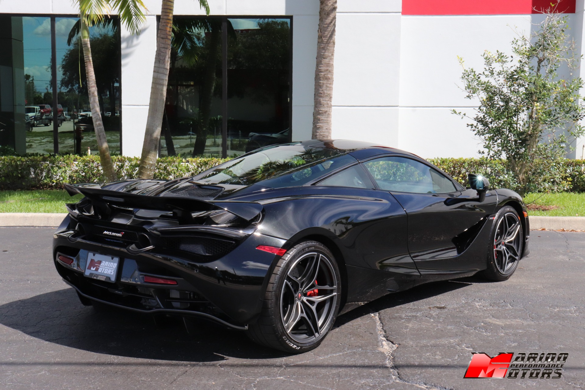 Used-2018-McLaren-720S-Performance