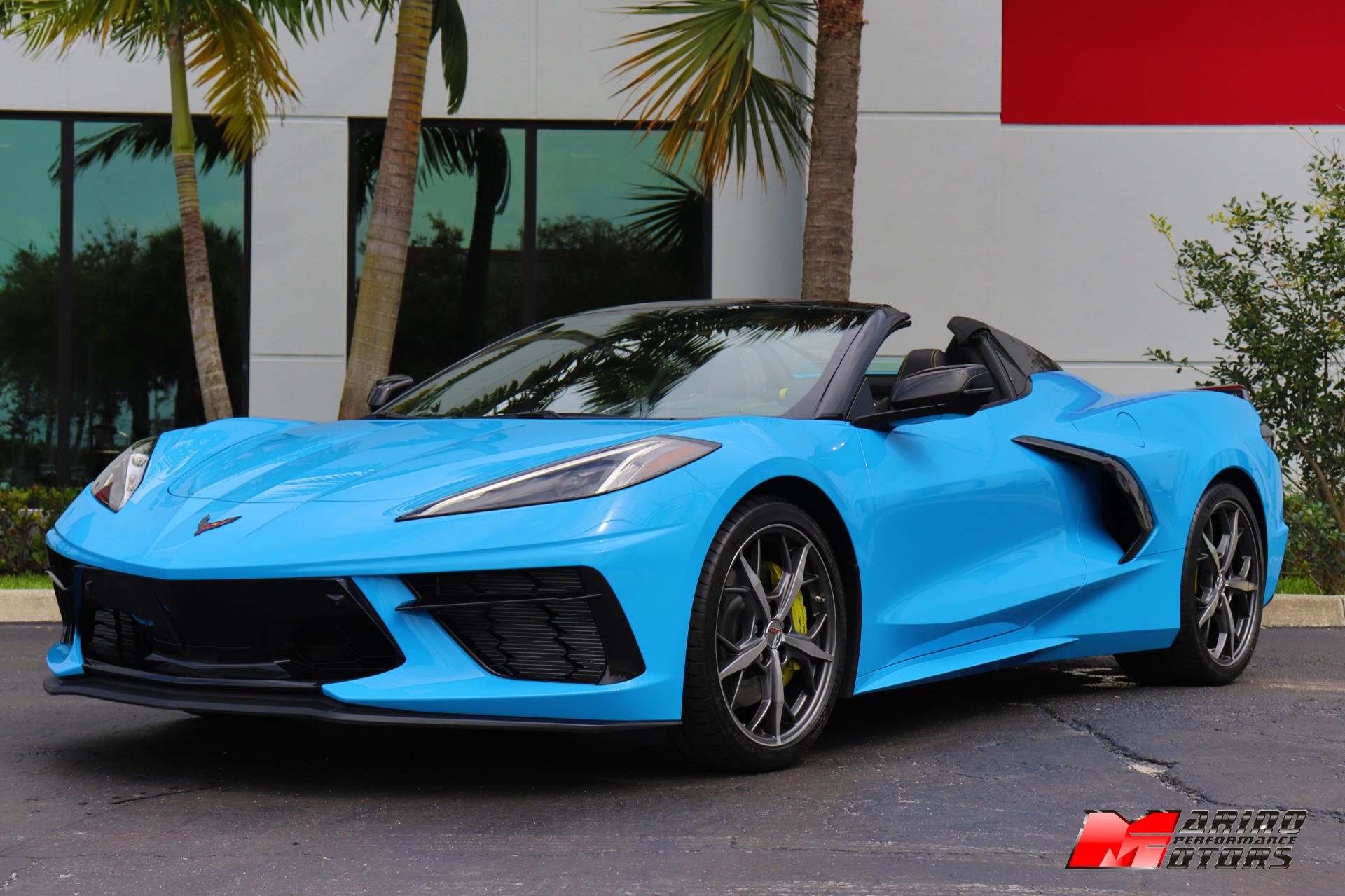 Used-2022-Chevrolet-Corvette-Stingray-Convertible