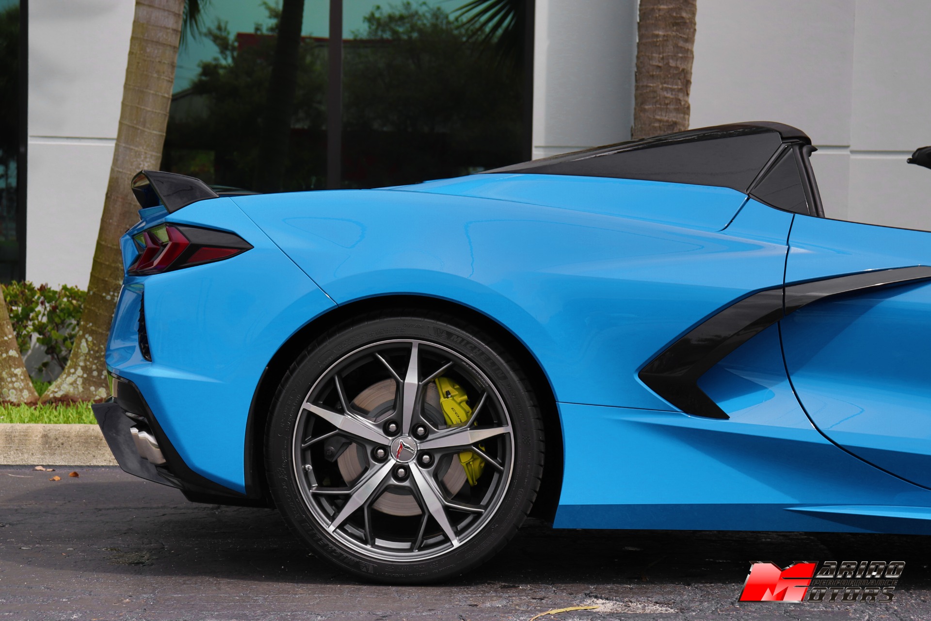 Used-2022-Chevrolet-Corvette-Stingray-Convertible