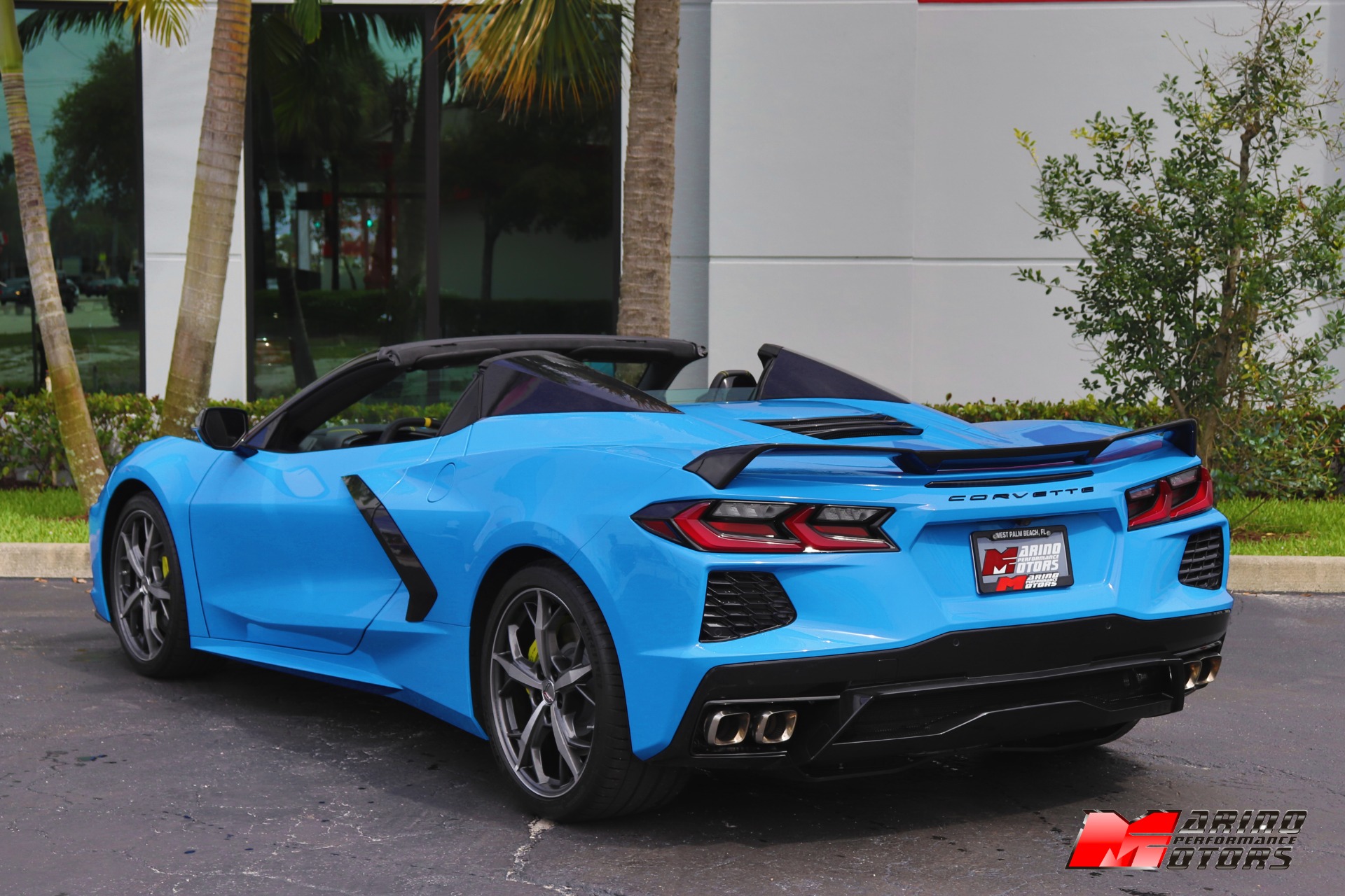 Used-2022-Chevrolet-Corvette-Stingray-Convertible