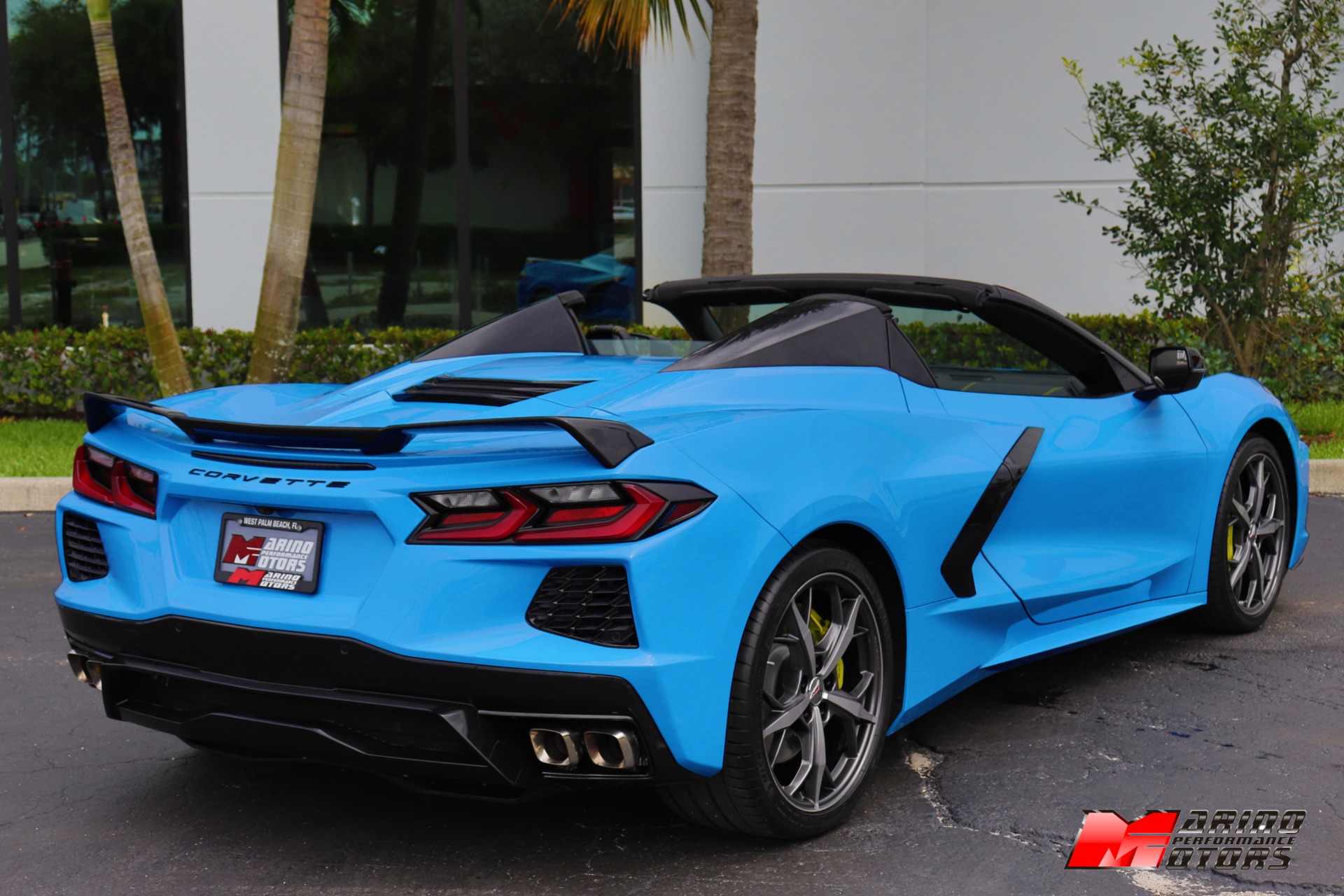 Used-2022-Chevrolet-Corvette-Stingray-Convertible
