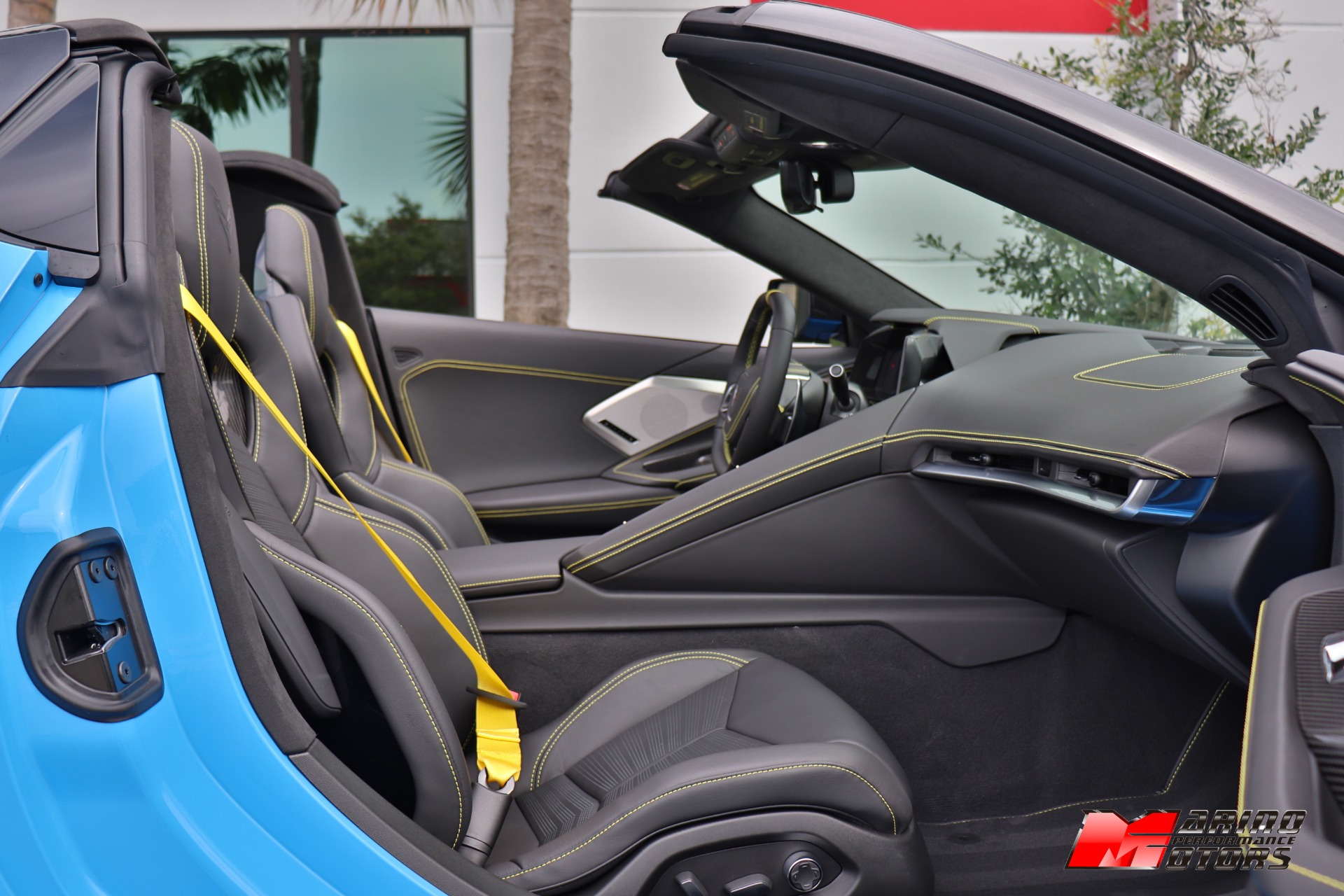 Used-2022-Chevrolet-Corvette-Stingray-Convertible