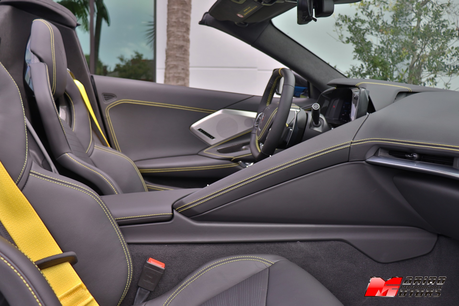 Used-2022-Chevrolet-Corvette-Stingray-Convertible