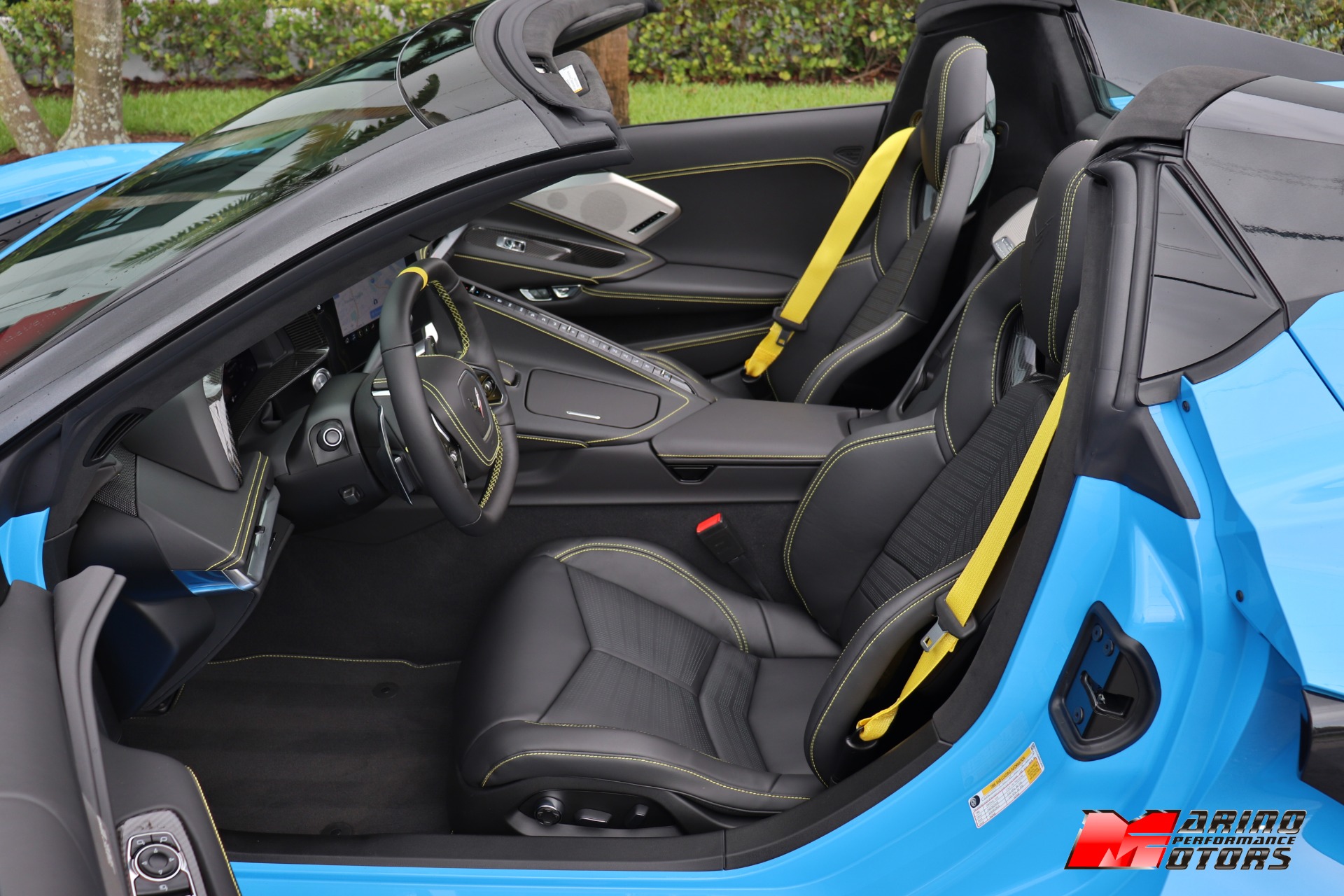 Used-2022-Chevrolet-Corvette-Stingray-Convertible