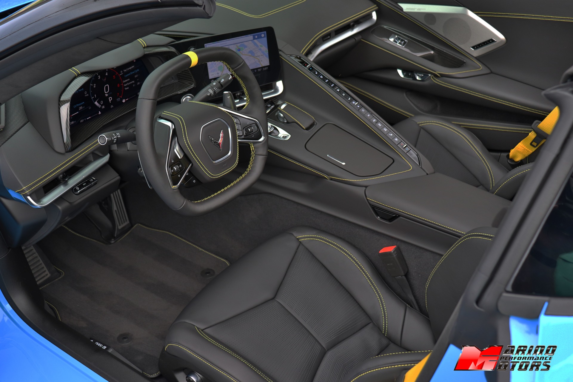 Used-2022-Chevrolet-Corvette-Stingray-Convertible