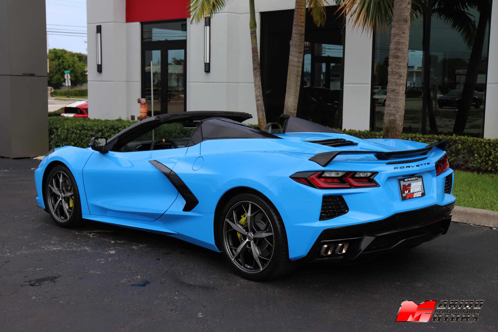 Used-2022-Chevrolet-Corvette-Stingray-Convertible