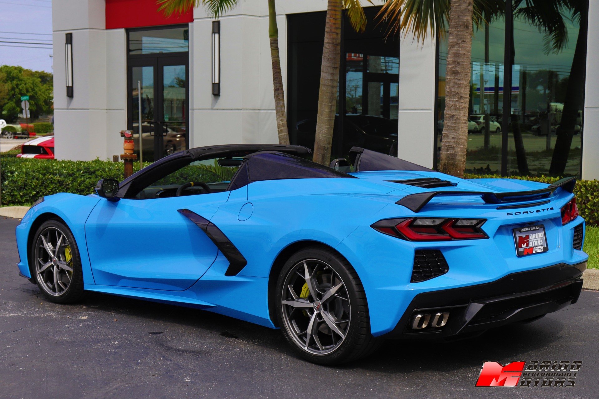 Used-2022-Chevrolet-Corvette-Stingray-Convertible