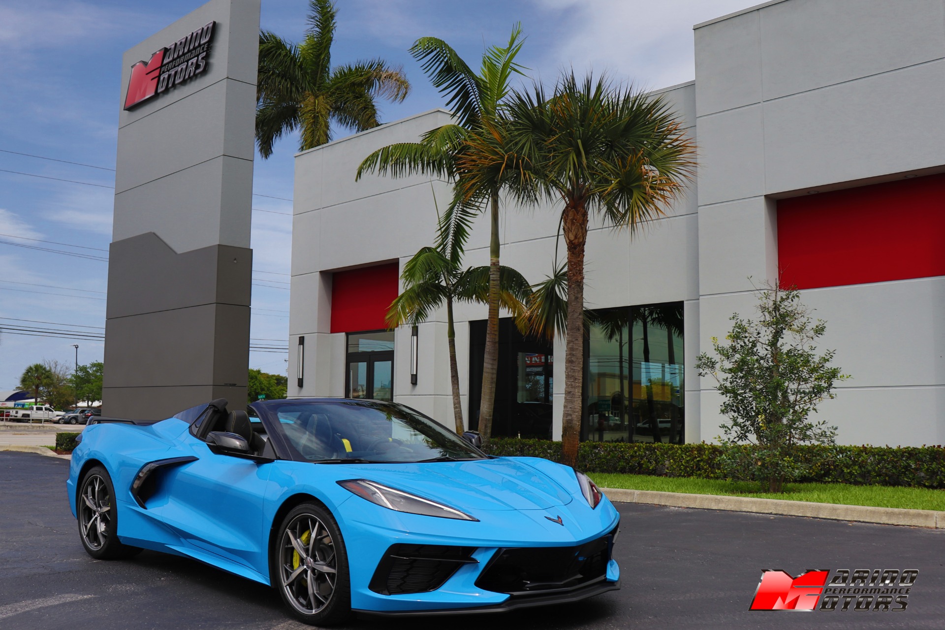 Used-2022-Chevrolet-Corvette-Stingray-Convertible