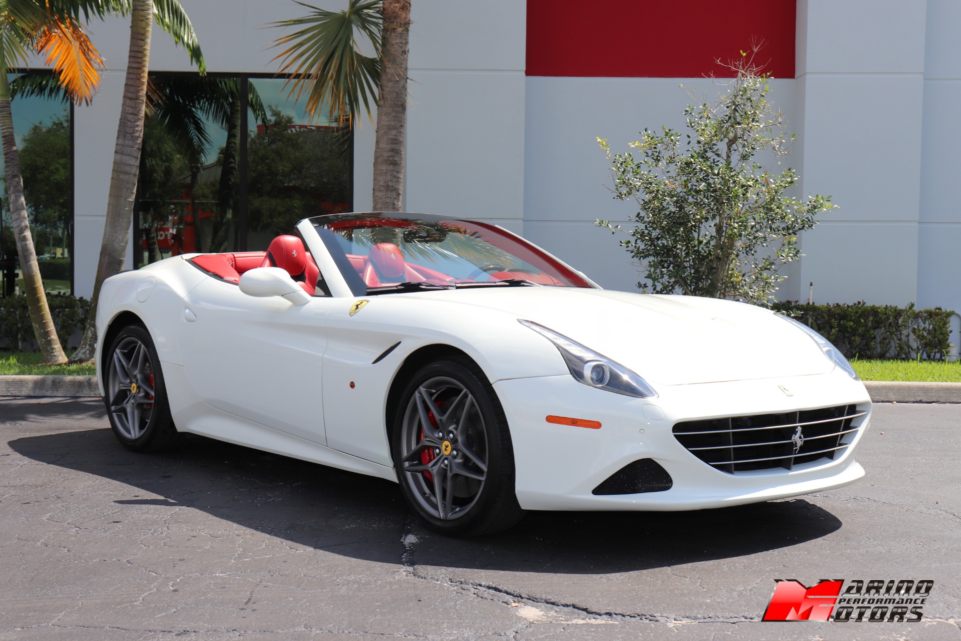 Used-2017-Ferrari-California-T