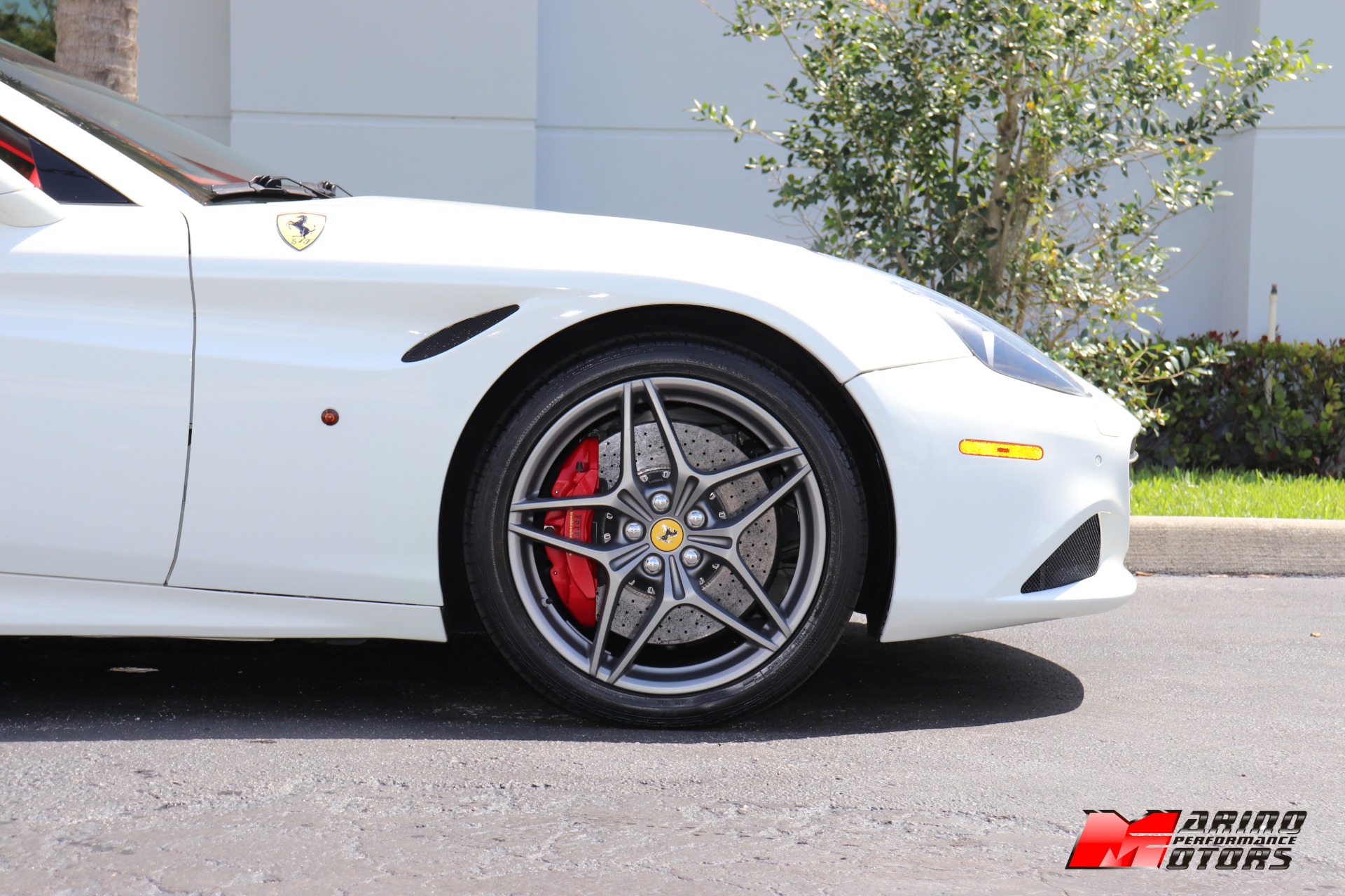 Used-2017-Ferrari-California-T