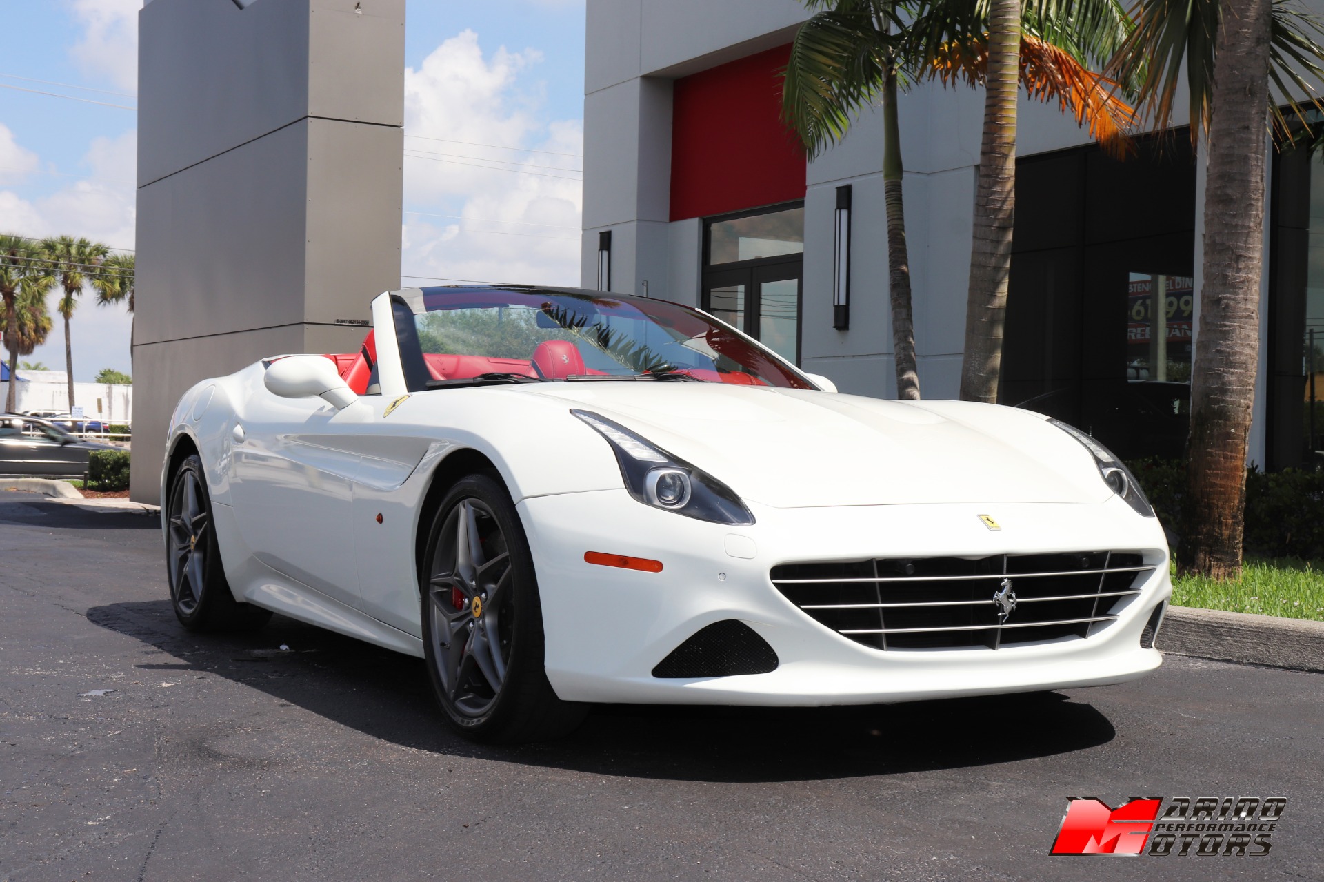 Used-2017-Ferrari-California-T