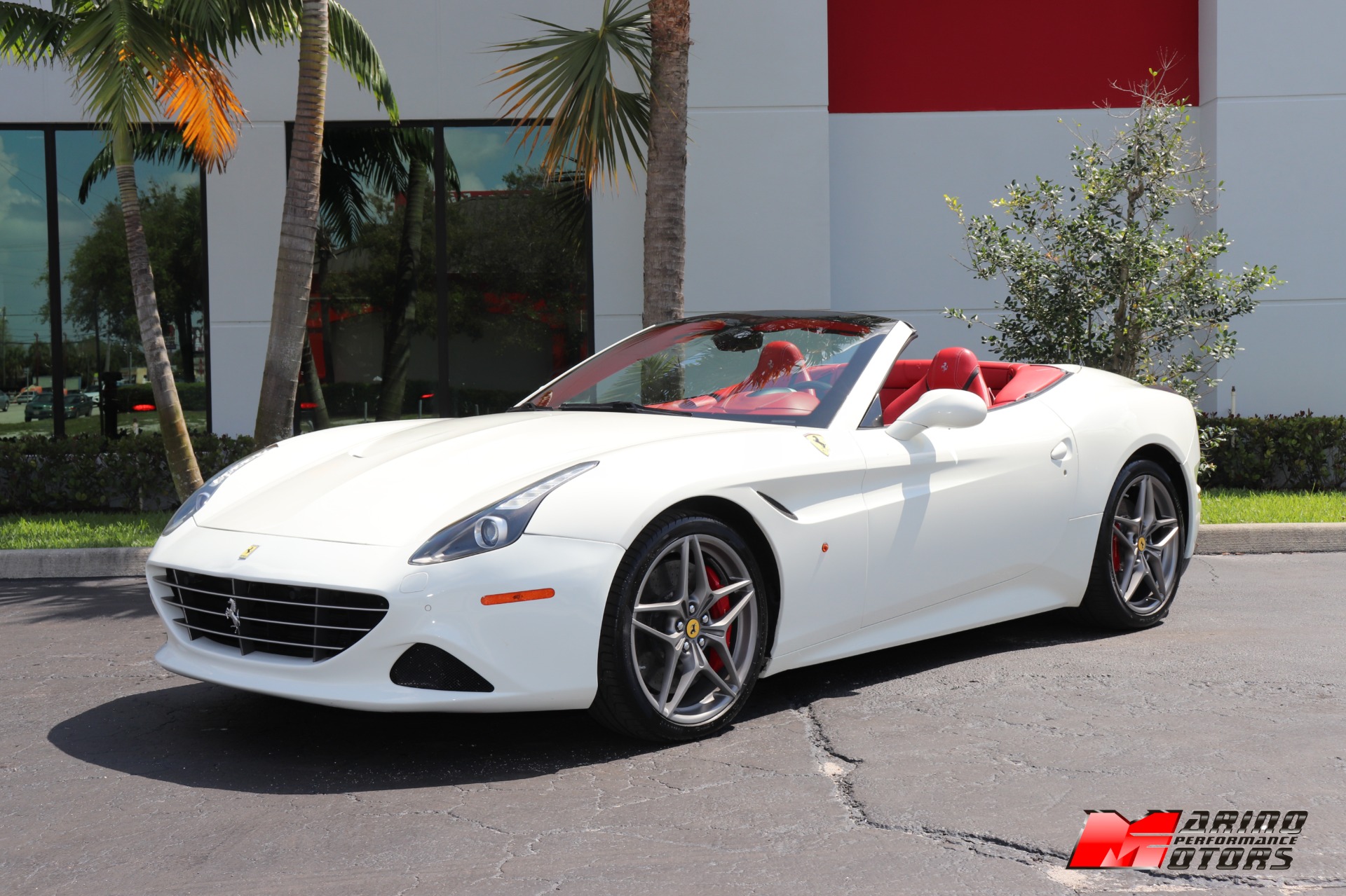 Used-2017-Ferrari-California-T