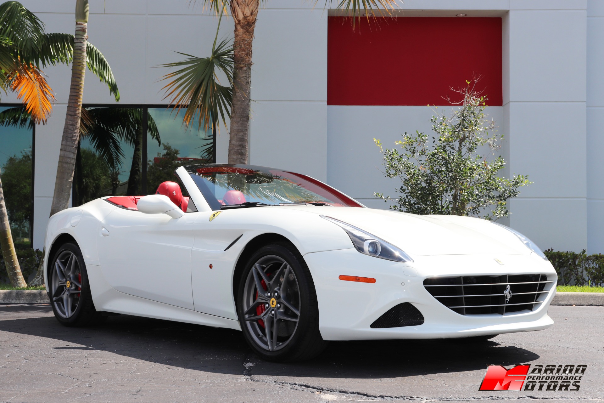 Used-2017-Ferrari-California-T