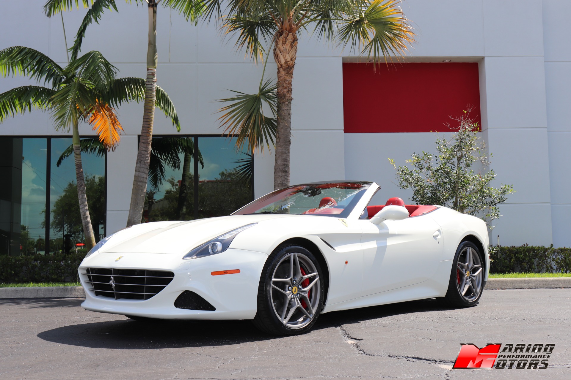 Used-2017-Ferrari-California-T
