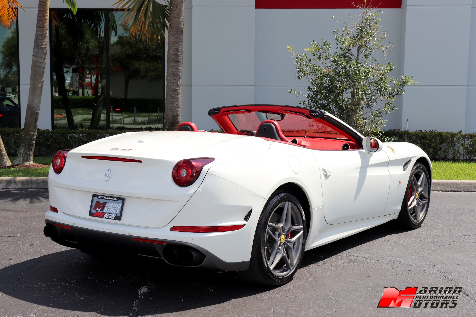 Used-2017-Ferrari-California-T