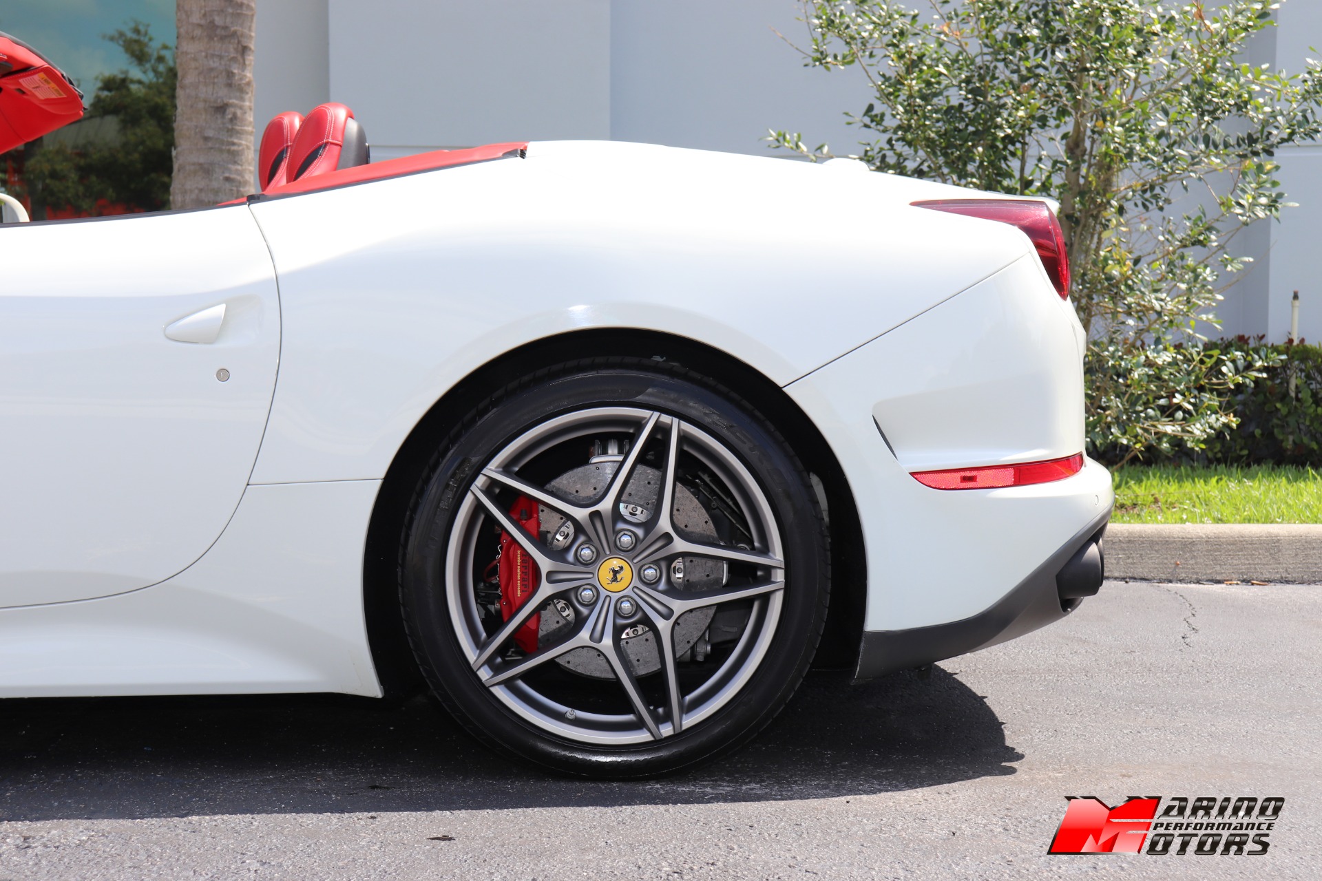 Used-2017-Ferrari-California-T