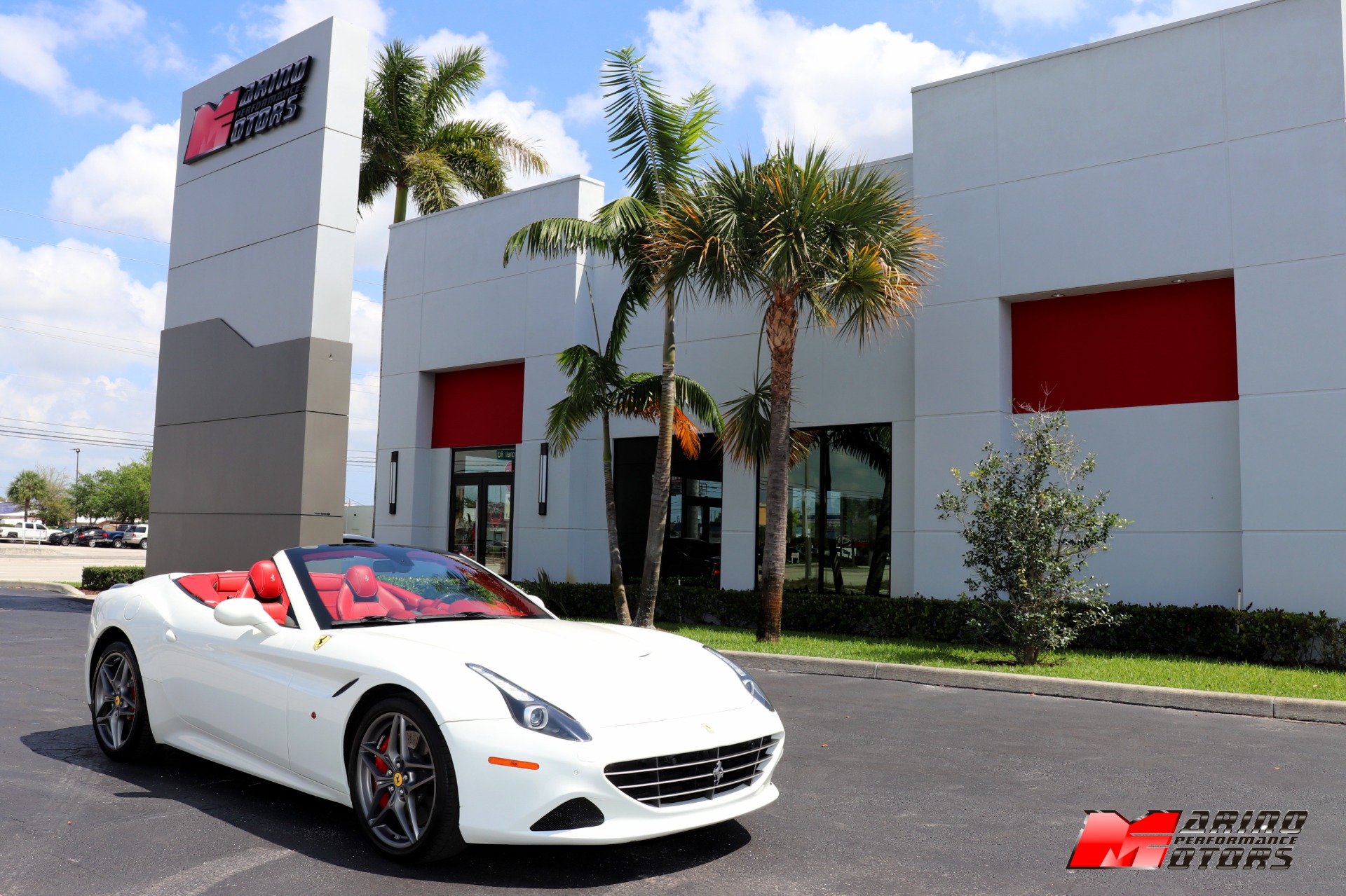 Used-2017-Ferrari-California-T