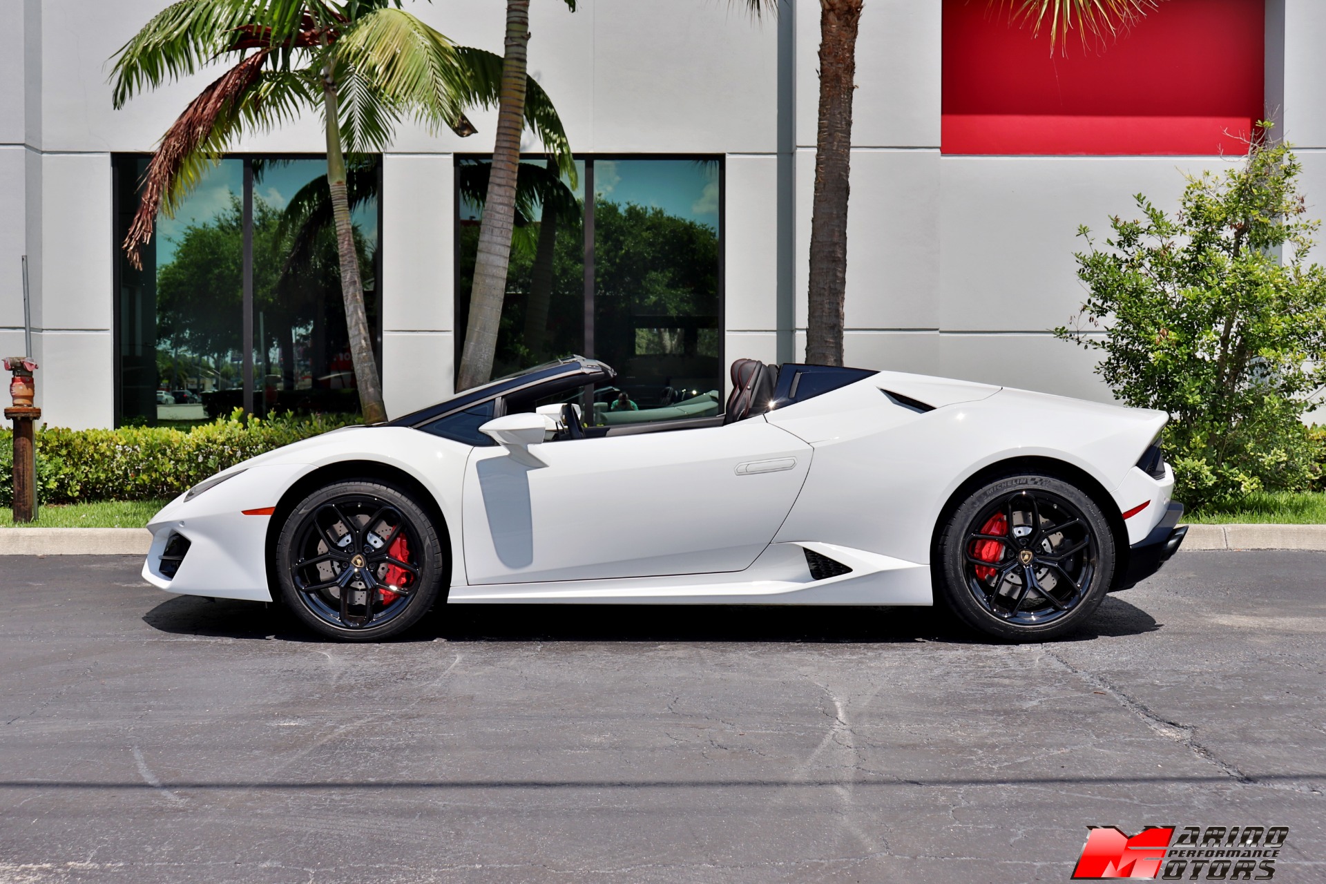 Used-2018-Lamborghini-Huracan-LP-580-2-Spyder