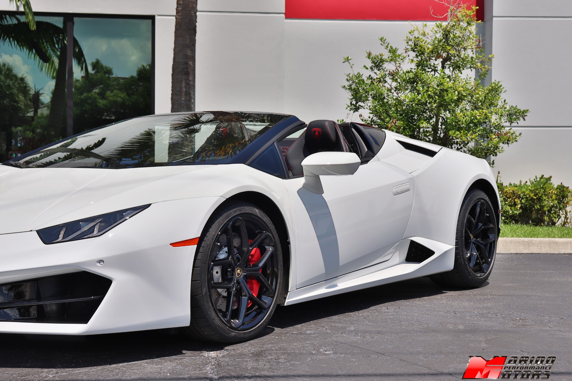 Used-2018-Lamborghini-Huracan-LP-580-2-Spyder