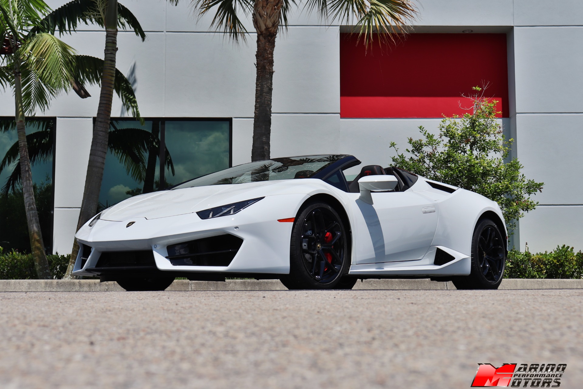 Used-2018-Lamborghini-Huracan-LP-580-2-Spyder