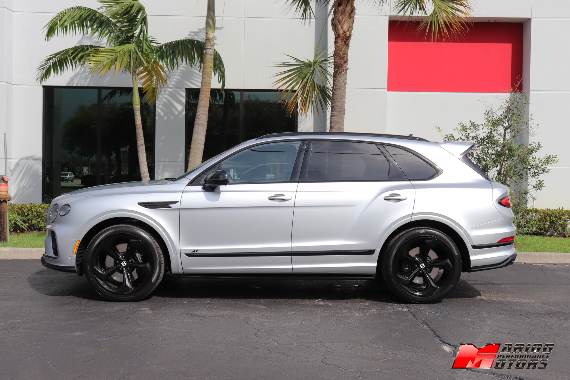 Used-2022-Bentley-Bentayga-S